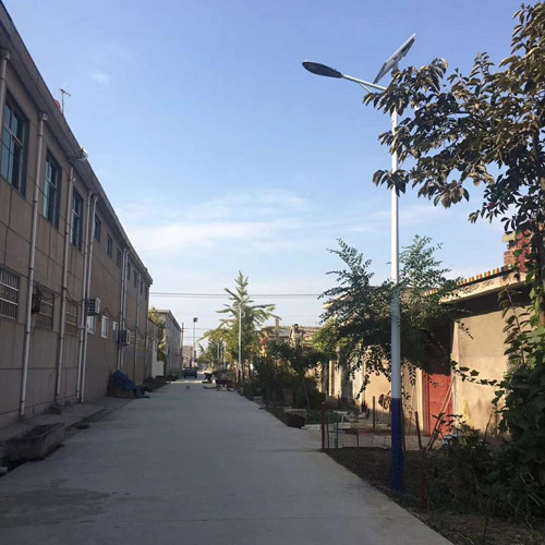 太陽(yáng)能路燈