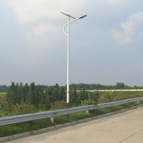 太陽能路燈
