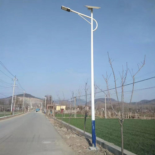 太陽能路燈