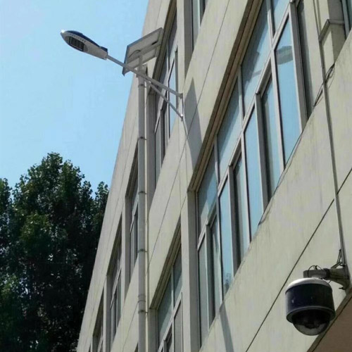 太陽能路燈