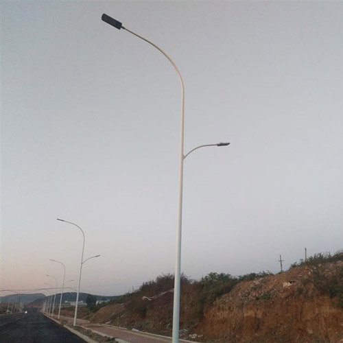 市電路燈