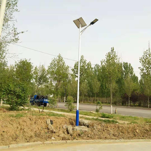 太陽能路燈
